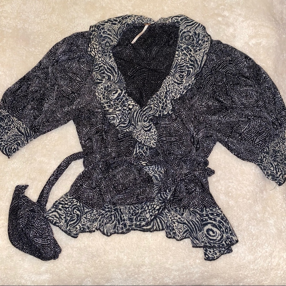 Free People Women’s Wrap Tie Shirt Size M